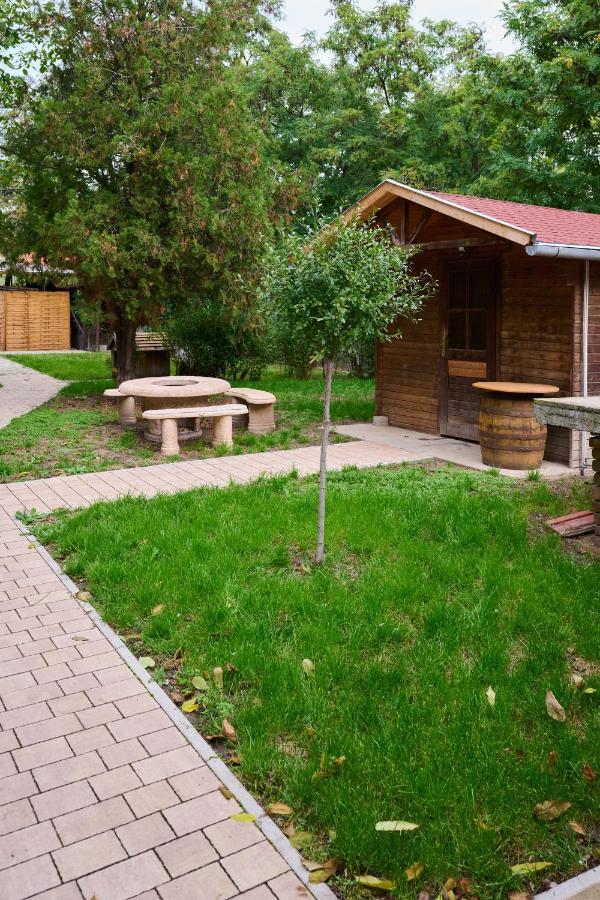 Kölcsey Vendégház Hódmezővásárhely Extérieur photo